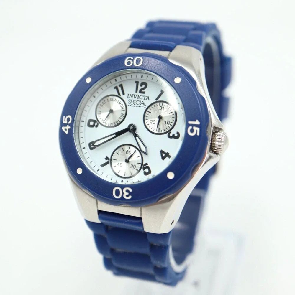 Invicta Mens Multifunction Watch 38mm White Dial Blue Bezel Silicone Strap